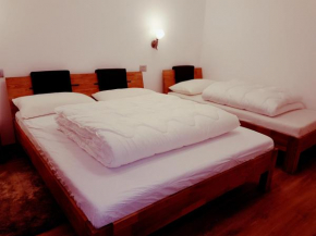 Apartment San Colombano